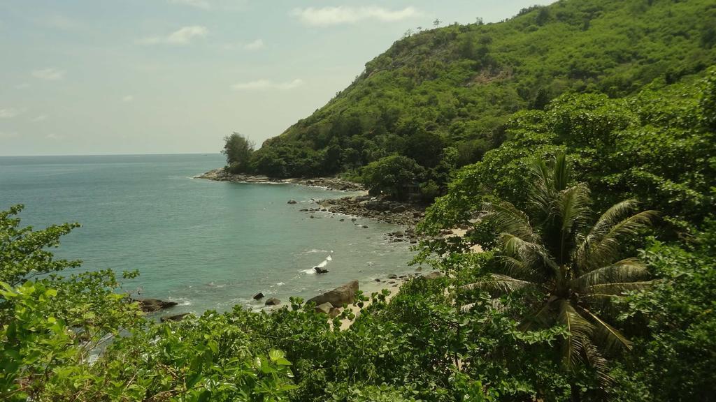 But Different Phuket Boutique Hotel Nai Harn エクステリア 写真