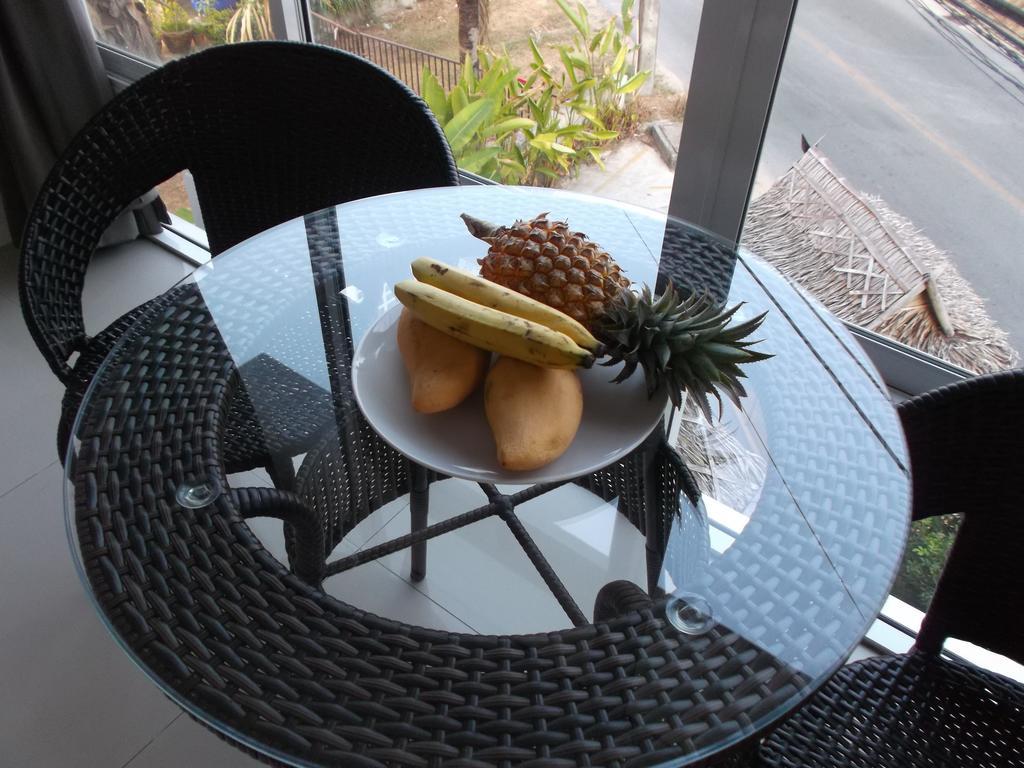 But Different Phuket Boutique Hotel Nai Harn エクステリア 写真