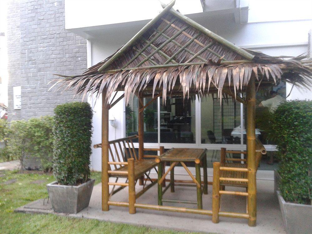But Different Phuket Boutique Hotel Nai Harn エクステリア 写真