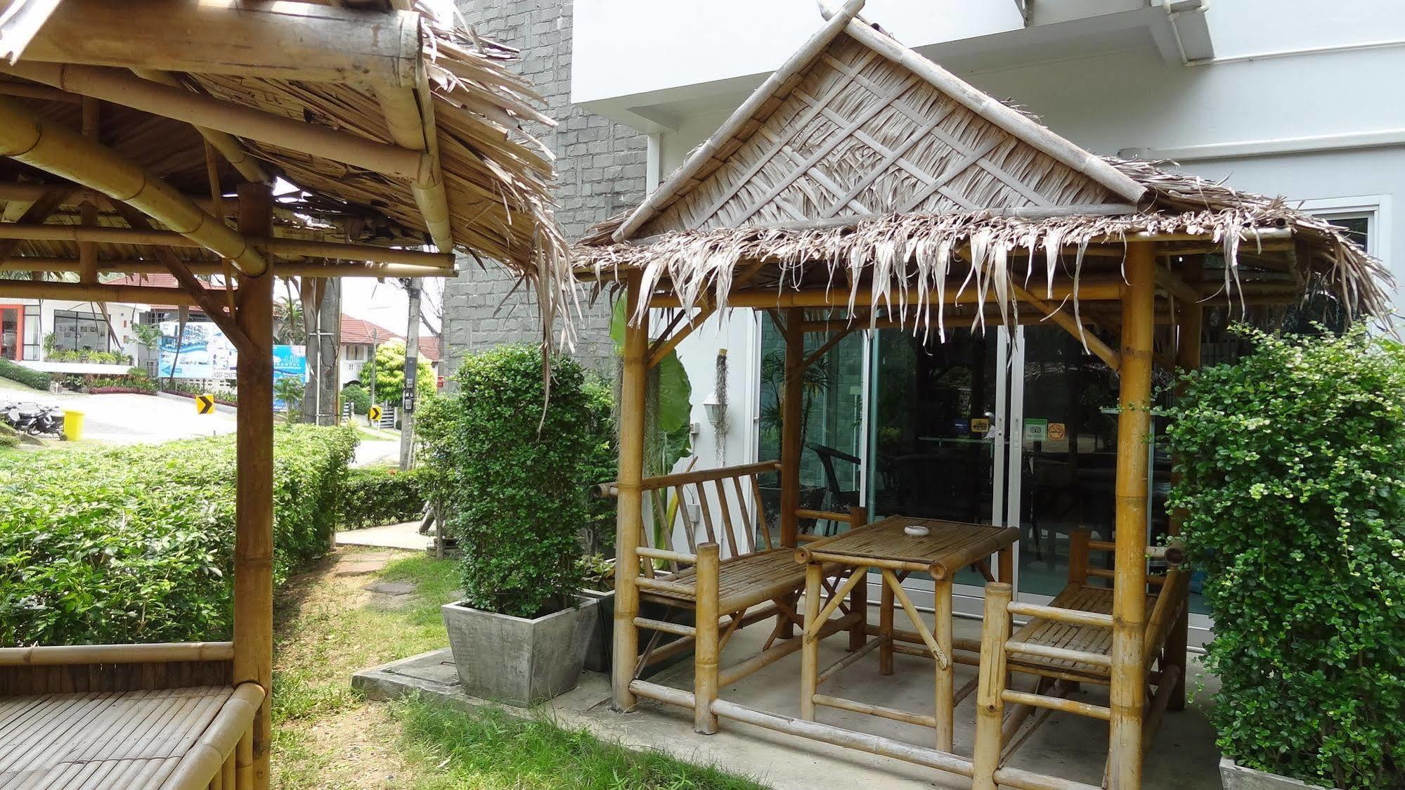 But Different Phuket Boutique Hotel Nai Harn エクステリア 写真