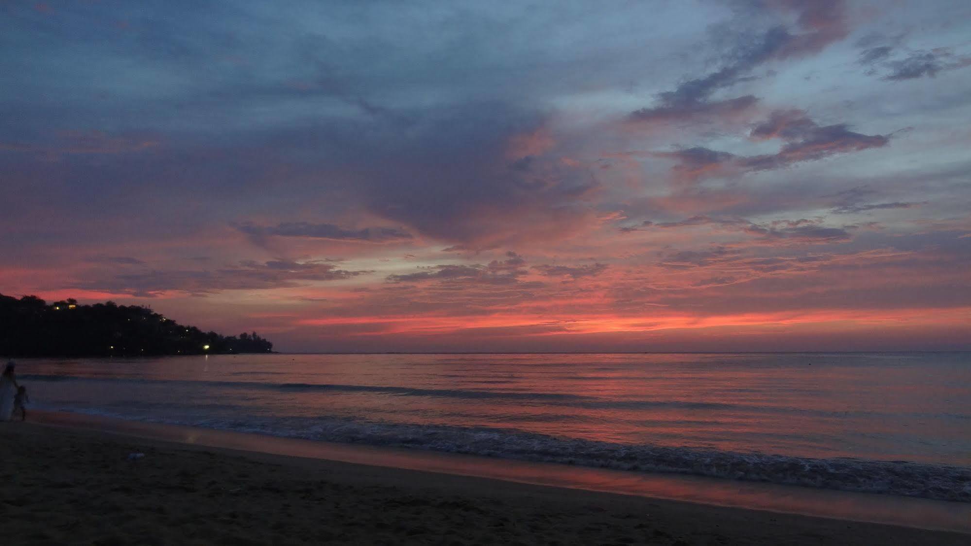 But Different Phuket Boutique Hotel Nai Harn エクステリア 写真